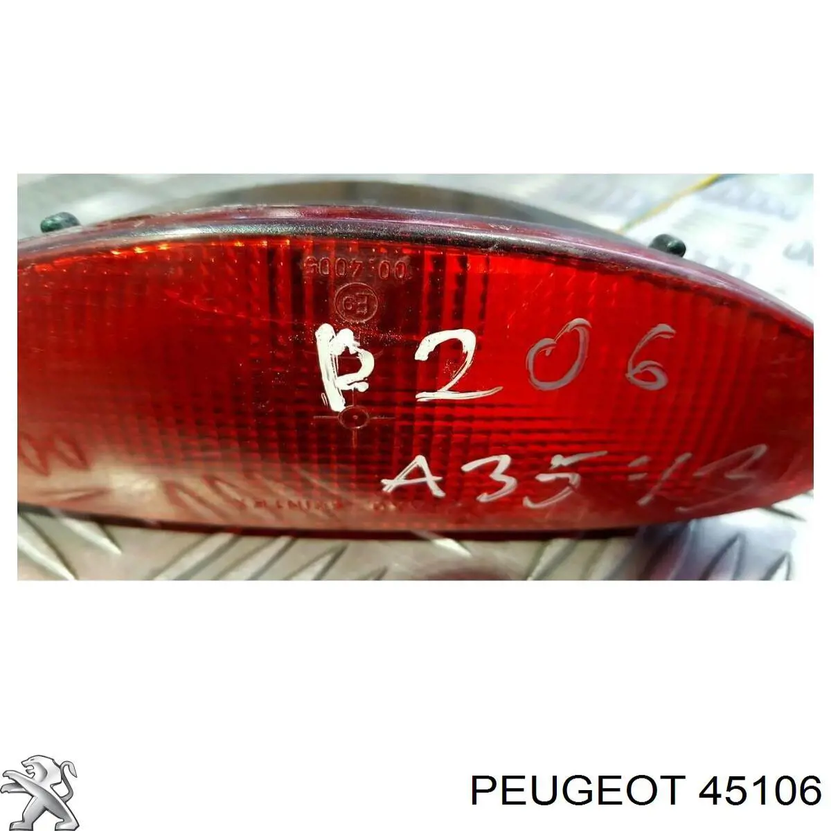 Lampa przeciwmgielna tylna Peugeot/Citroen 45106 cena, od 37,46 USD