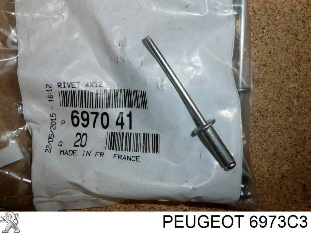 Szyba przednia Peugeot/Citroen 6973C3 cena, od 3,12 USD