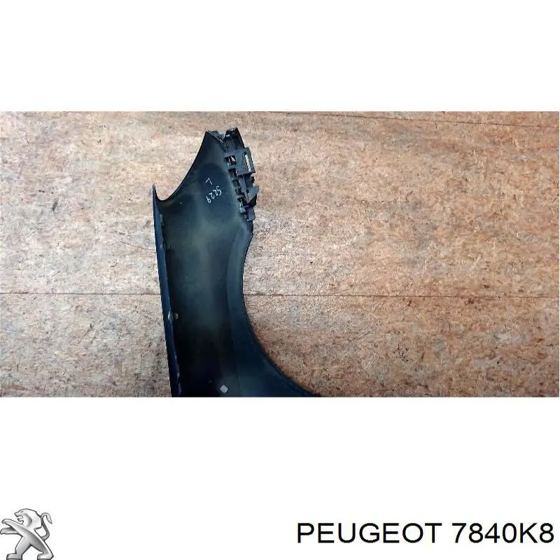 Do koszyka 7840K8 Peugeot/Citroen Błotnik przedni lewy