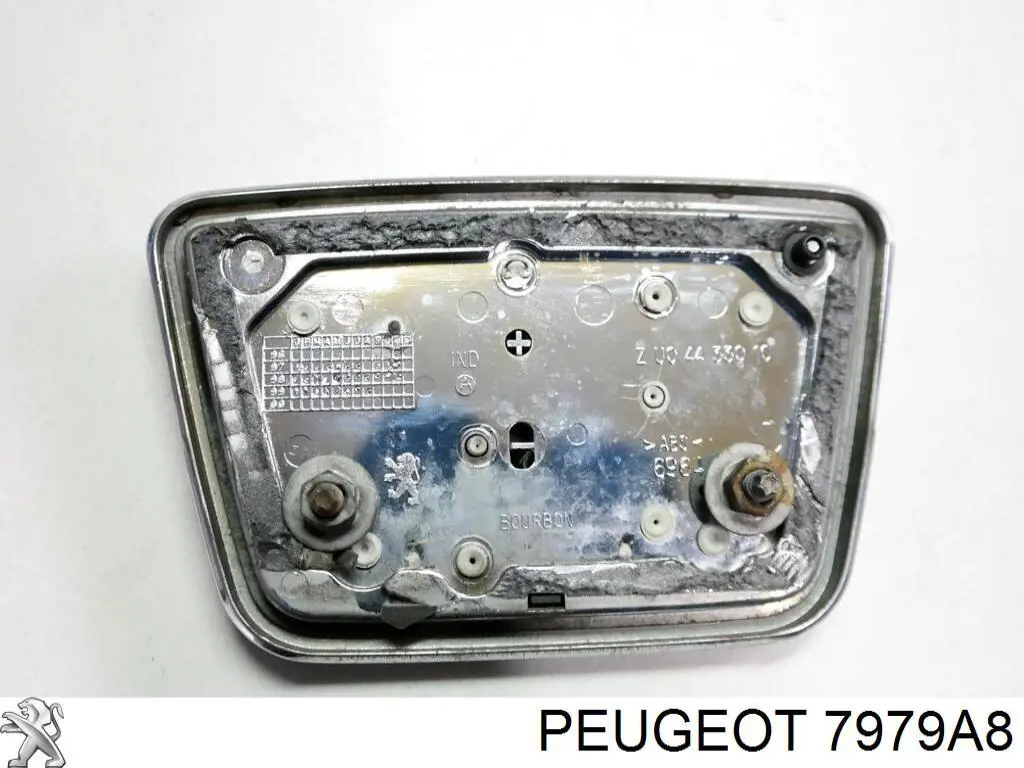 Wygluszenie maski Peugeot 406 sedana (8B) (1995 - 2004) cena, od 40,91 USD