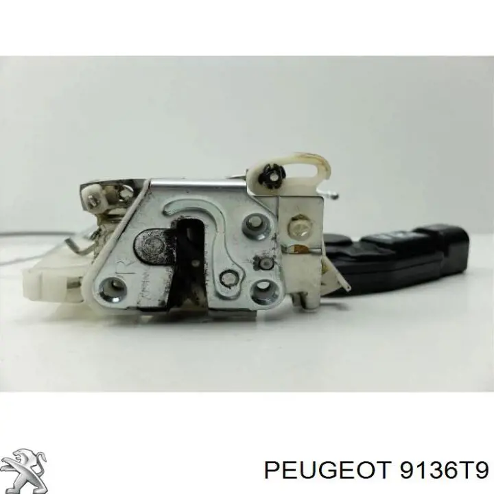 Zamek drzwi przednich prawych do Peugeot 107  
