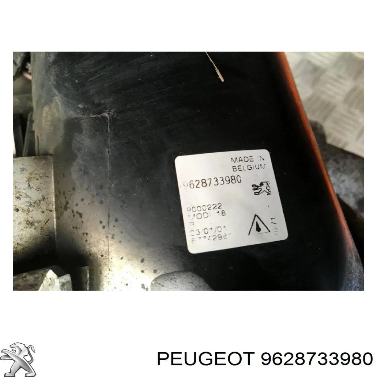 9628733980 Peugeot/Citroen Lampa przeciwmgielna prawa