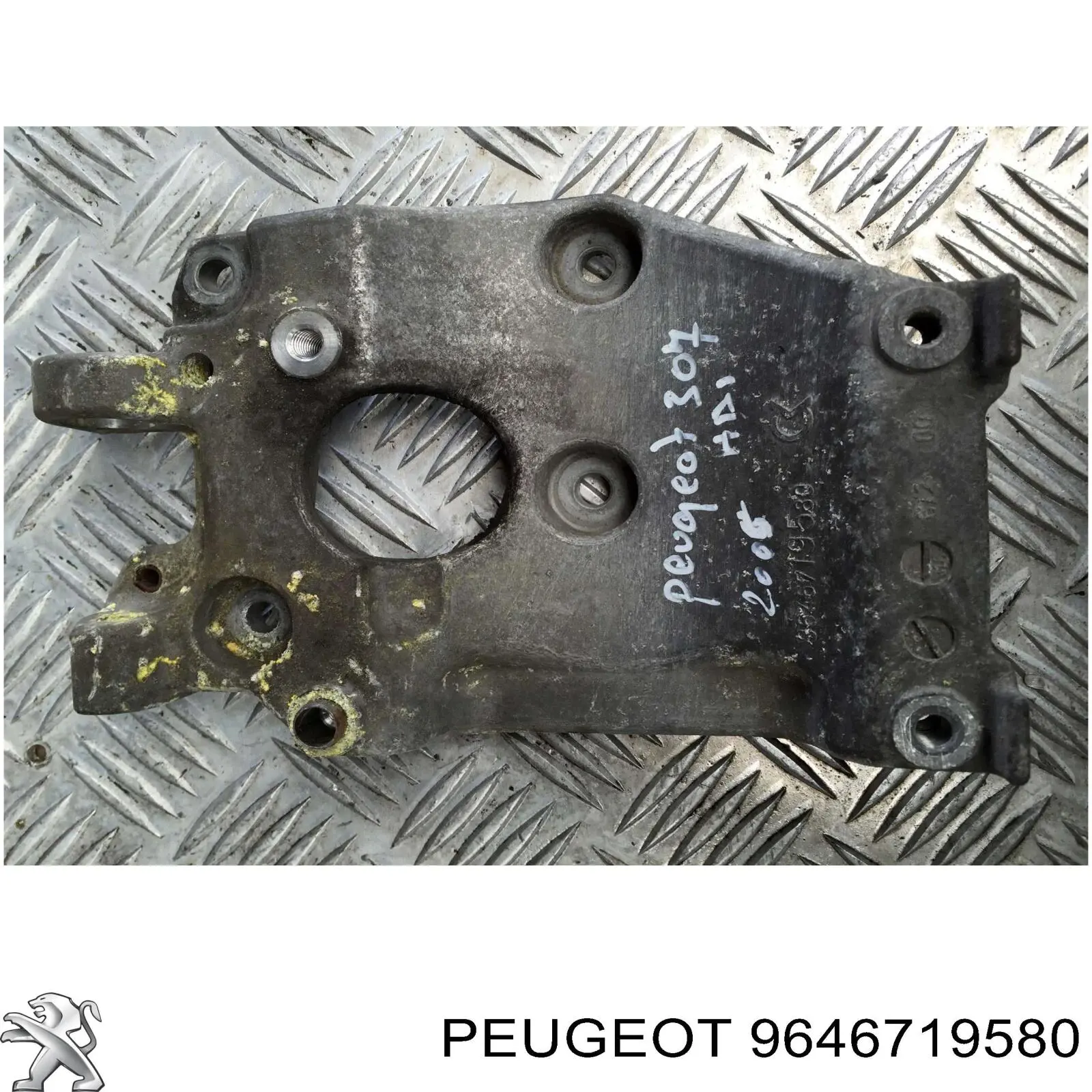 Wspornik alternatora do Citroen C3 I FC