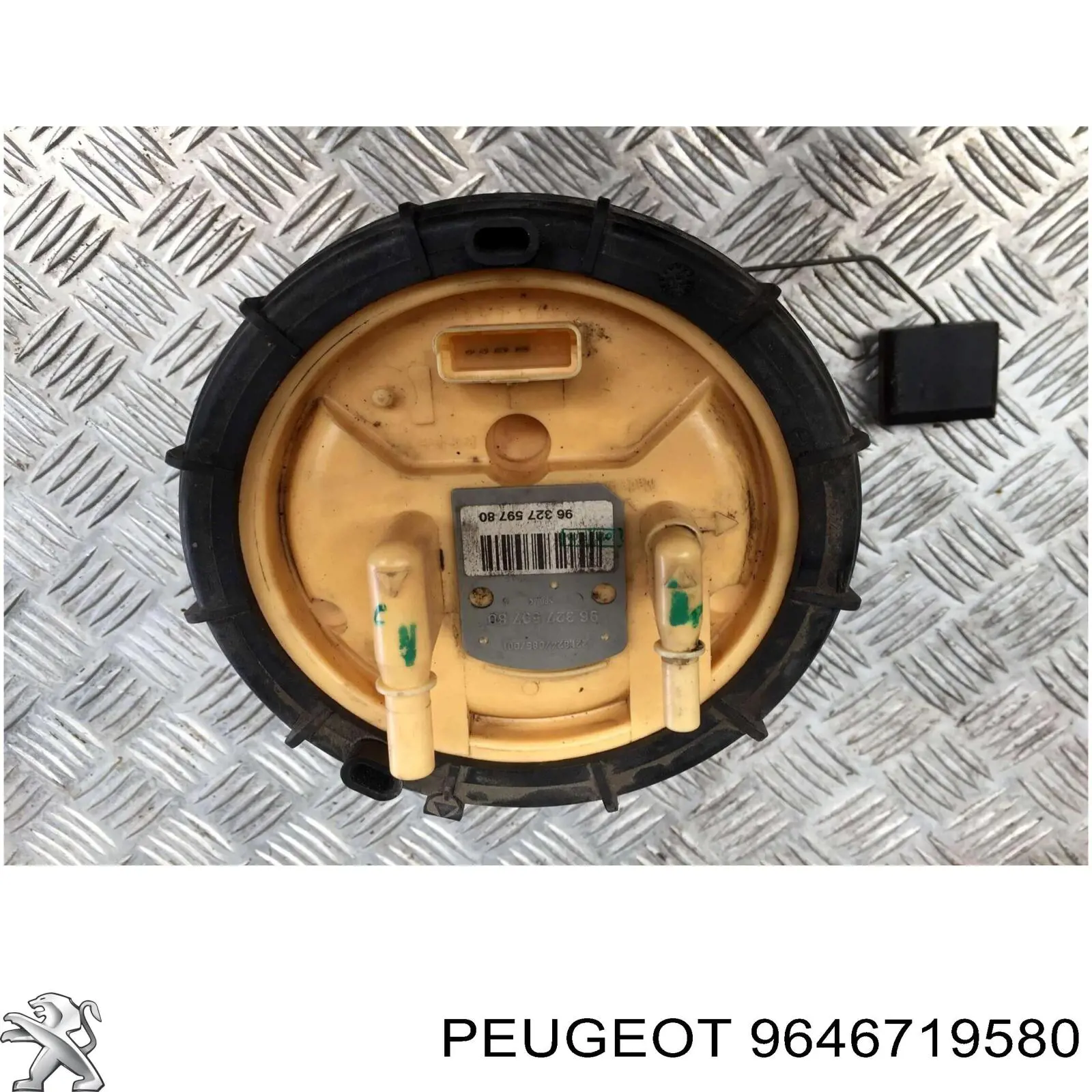  Wspornik alternatora Citroen C3 1