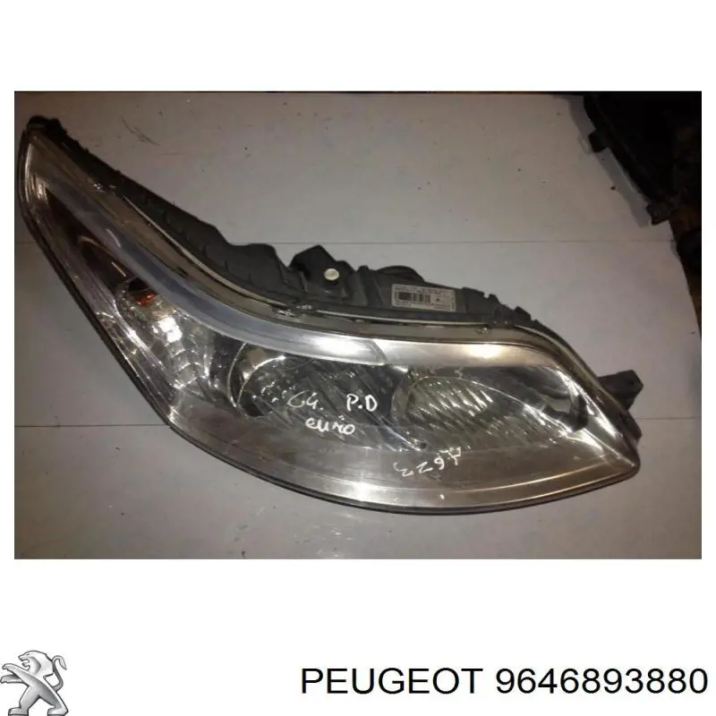 Reflektor prawy Peugeot/Citroen 9646893880 cena, od 129,40 USD