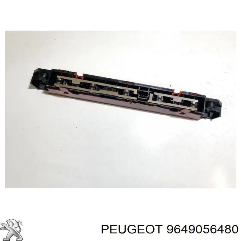 Lampa stop tylna dodatkowa Peugeot 407 sedana (6D) (2004 - 2011) cena, od 54,56 USD