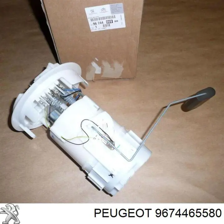 Czujnik poziomu paliwa w zbiorniku Peugeot 301 sedana (2013 - 2026) cena, od 93,25 USD
