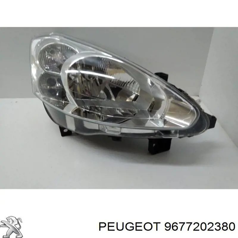 Do koszyka 9677202380 Peugeot/Citroen Reflektor prawy