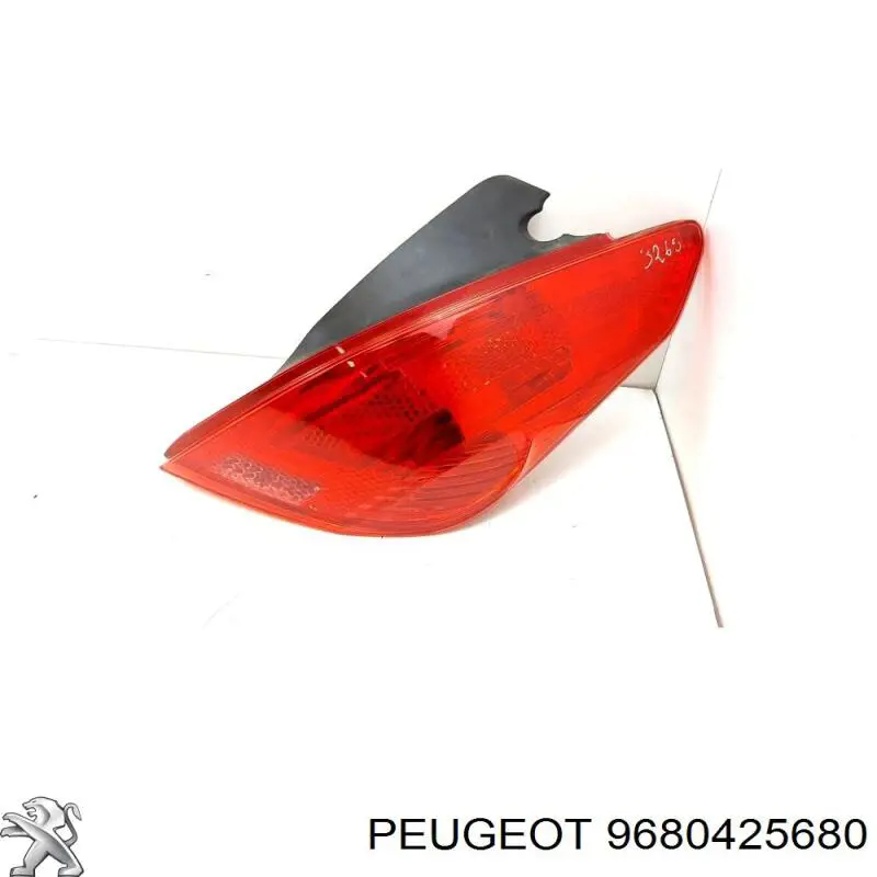 Do koszyka 9680425680 Peugeot/Citroen Lampa zespolona tylna prawa