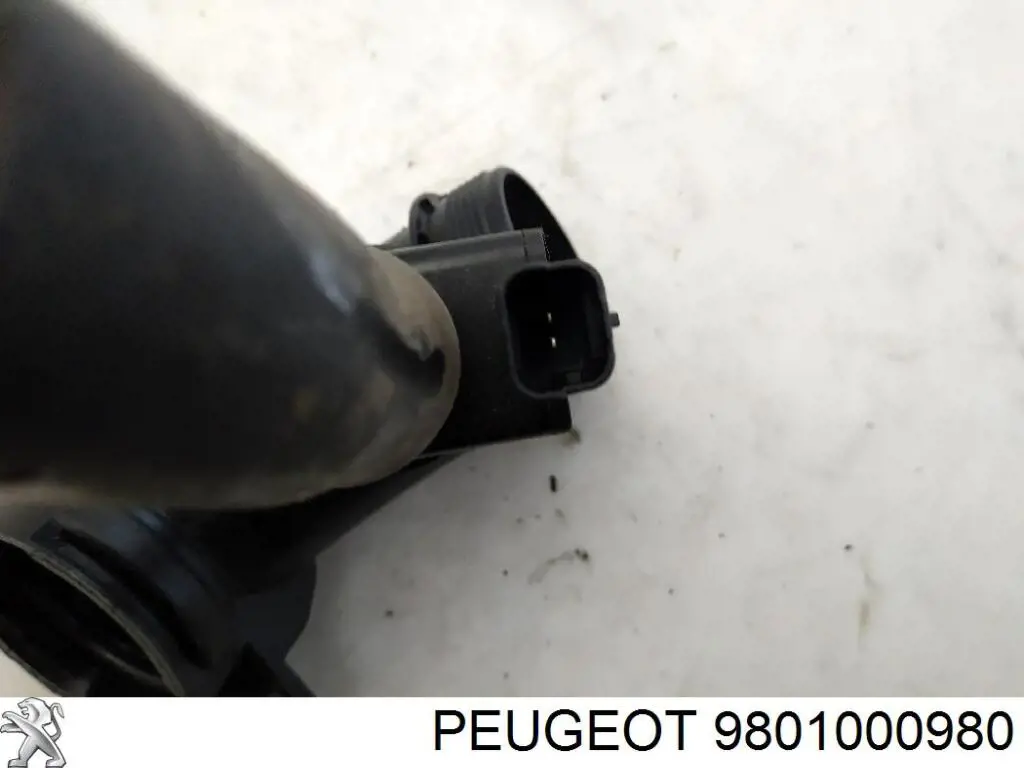 Króciec powietrza, wlot do turbiny (doładowanie) Peugeot/Citroen 9801000980 cena, od 45,97 USD