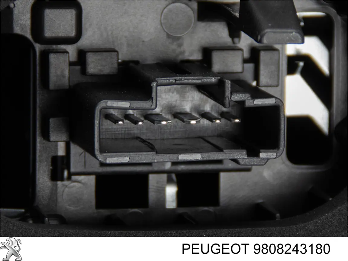 Do koszyka 9808243180 Toyota Lampa zespolona tylna lewa