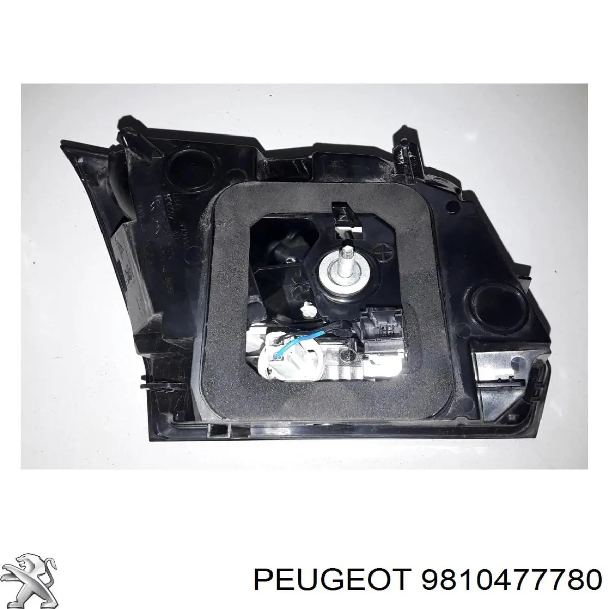 Lampa zespolona tylna prawa wewnętrzna Peugeot/Citroen 9810477780 cena, od 100,45 USD