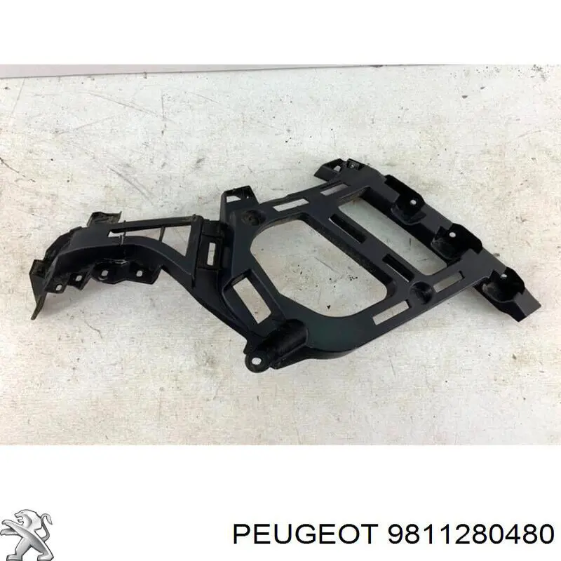 Prowadnica zderzaka tylnego lewa Peugeot/Citroen 9811280480 cena, od 49,83 USD