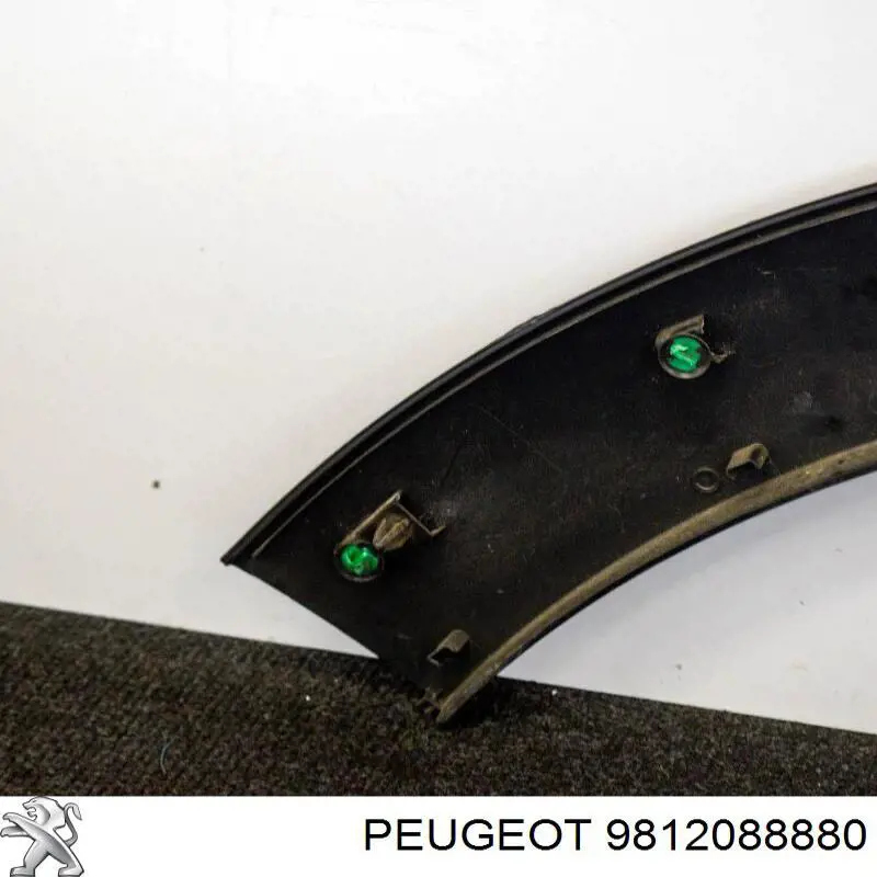 Poszerzenie (nakładka) reperaturki tylnego błotnika lewy Peugeot/Citroen 9812088880 cena, od 54,48 USD