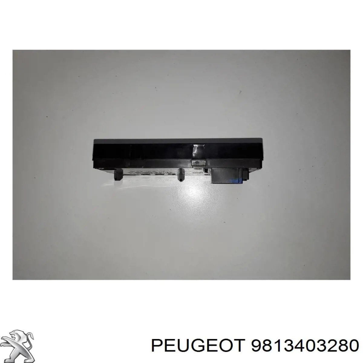 9813403280 Peugeot/Citroen Stacja do bezprzewodowego ładowania