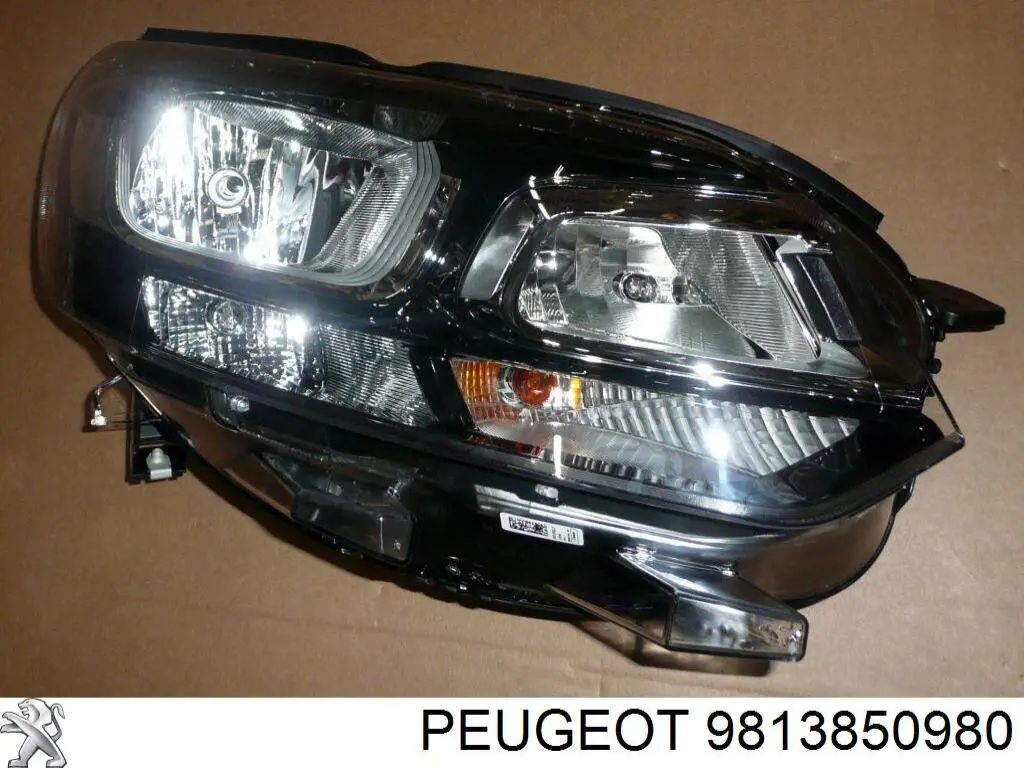 Korkiem wlewu szybkiego AdBlue 9813850980 Peugeot/Citroen
