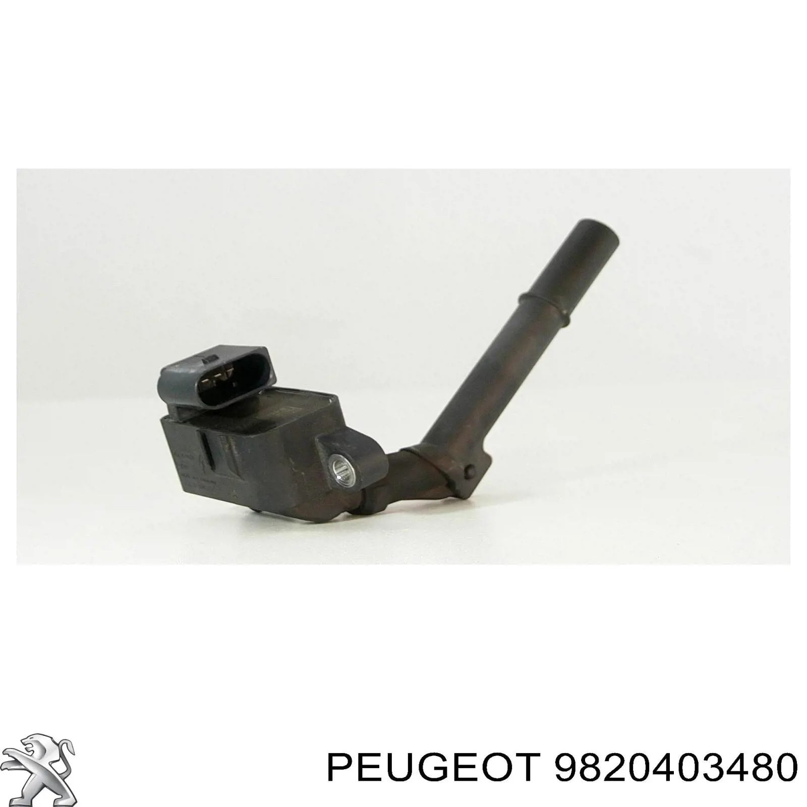  Wtryskiwacz paliwa Ford Focus 4