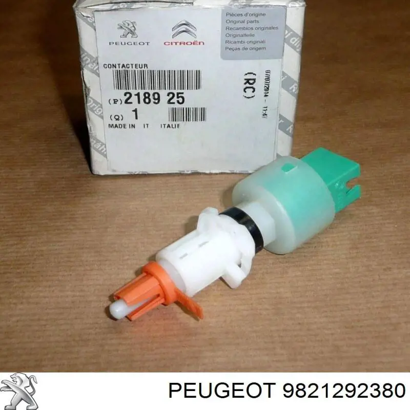 Silniczek wentylatora nagrzewnicy (ogrzewacza wnętrza) 9821292380 Peugeot/Citroen