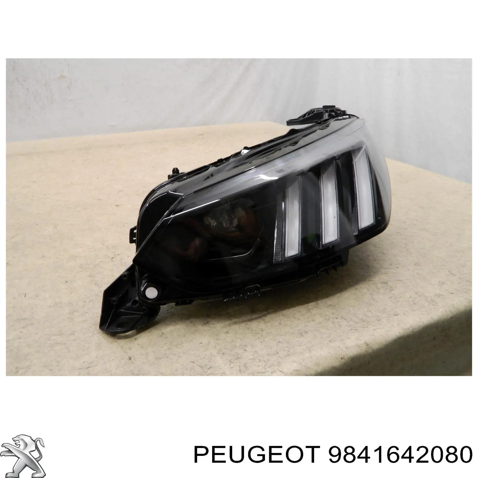 9841642080 Peugeot/Citroen Reflektor lewy