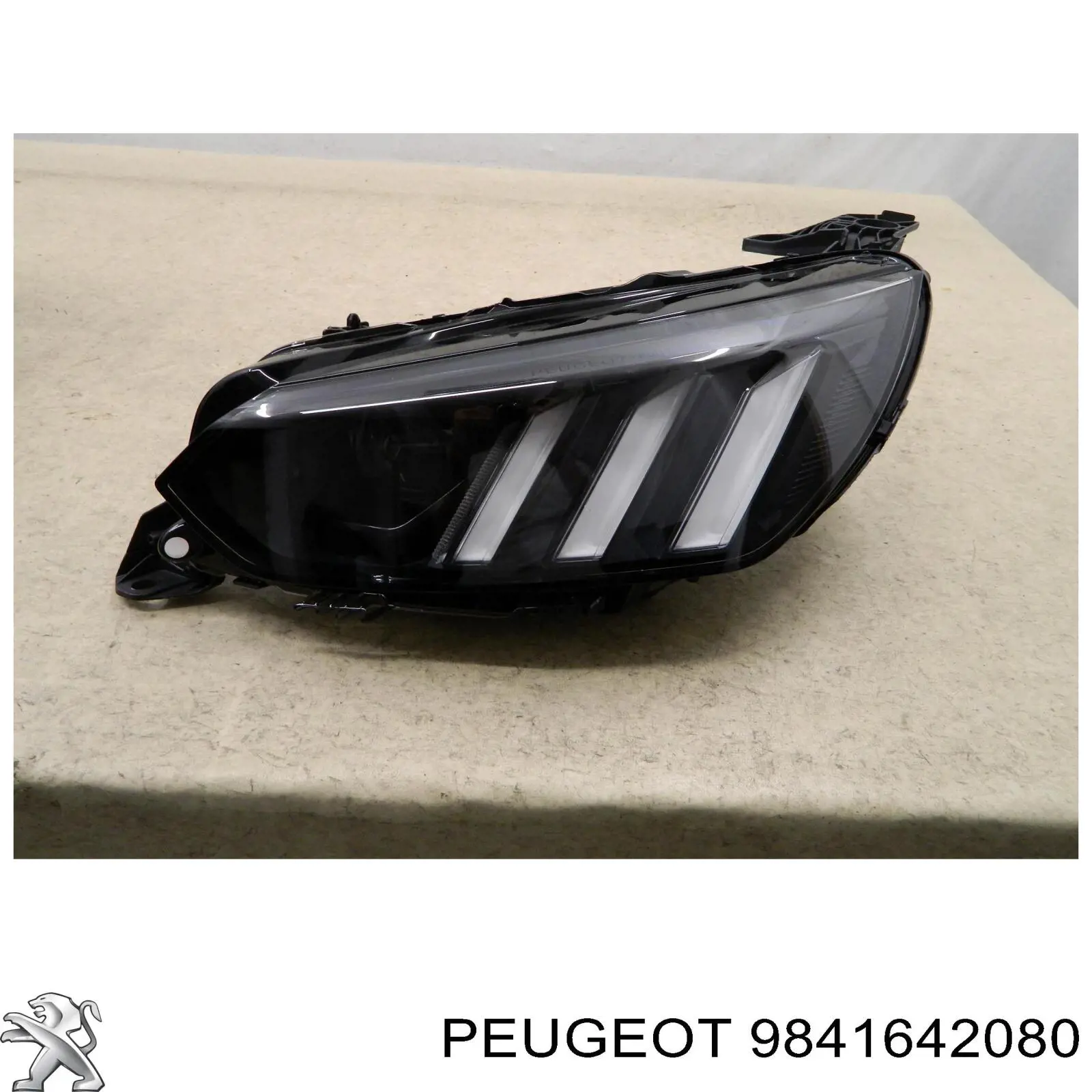 Do koszyka 9841642080 Peugeot/Citroen Reflektor lewy