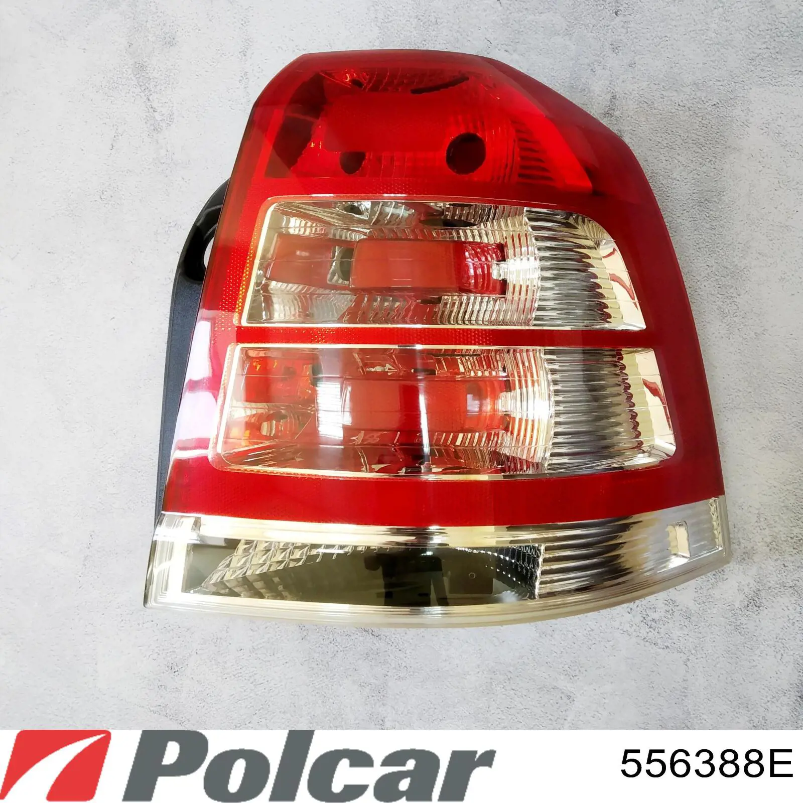 Lampa zespolona tylna prawa 556388E Polcar