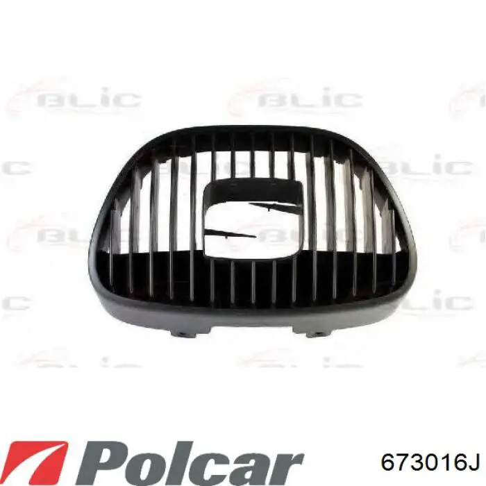 Atrapa chłodnicy prawa VAG 6L0853676 cena, od 15,90 USD