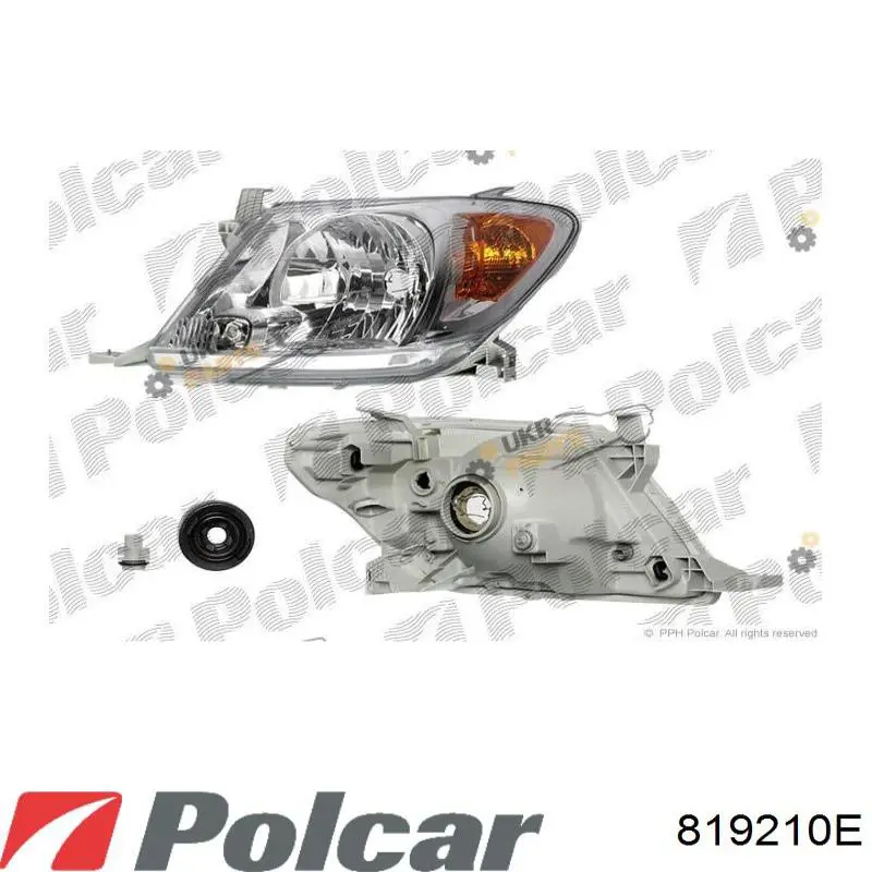 811050K040 Toyota Reflektor prawy
