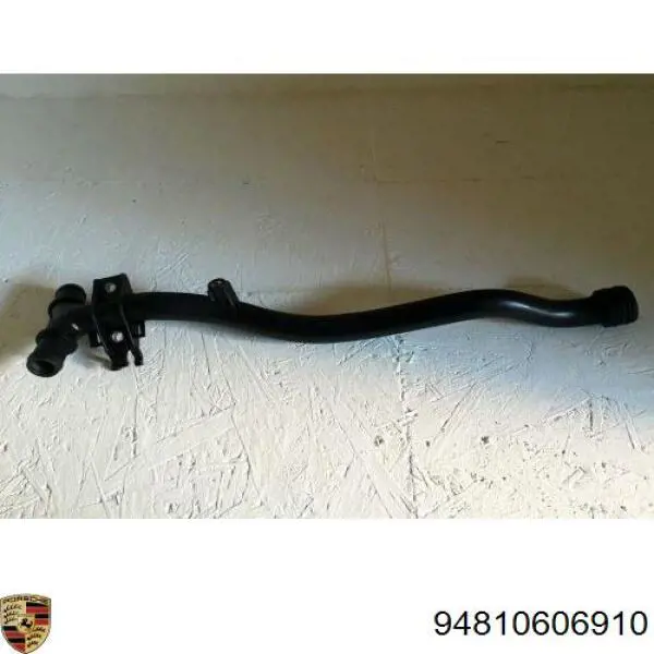 Przewód (króciec) układu chłodzenia Porsche 94810606910 cena, od 77,37 USD