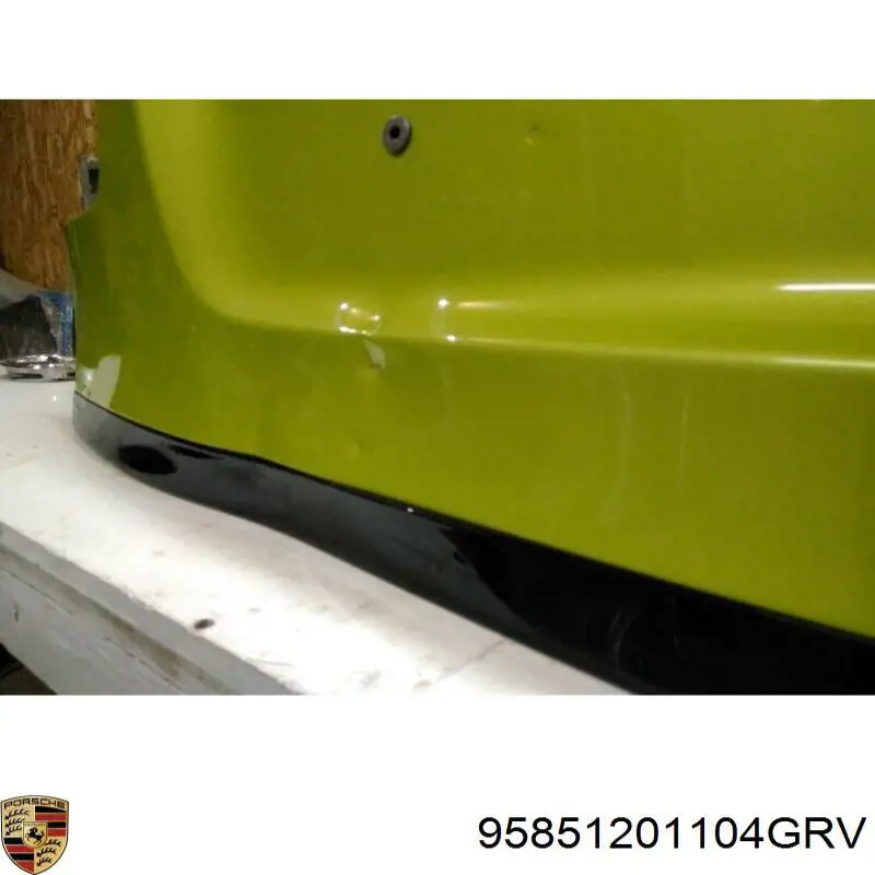 Klapa bagażnika do Porsche Cayenne II 92A