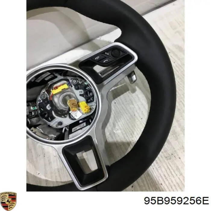Kierownica Porsche Cayenne II SUV (92A) (2010 - 2026) cena, od 1011,41 USD