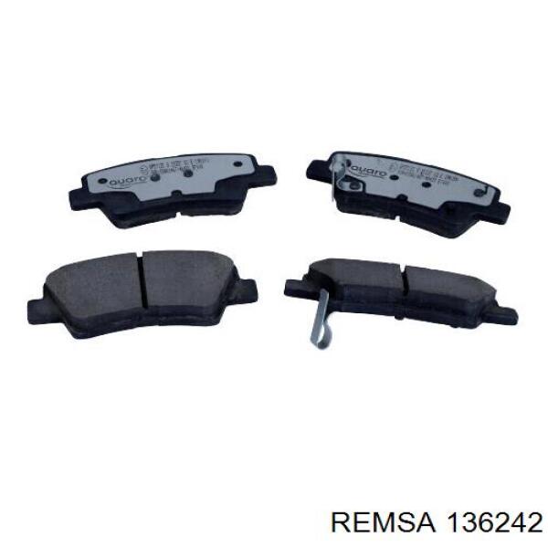 Okładziny (klocki) do hamulców tarczowych tylne Remsa 136242 cena, od 20,68 USD