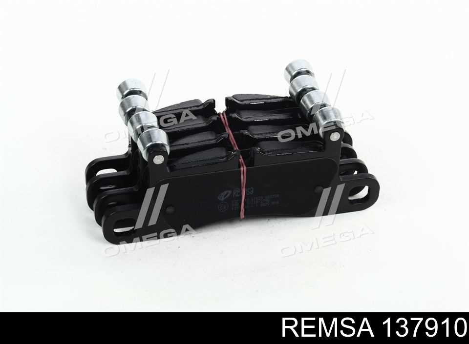 Okładziny (klocki) do hamulców tarczowych tylne Remsa 137910 cena, od 37,26 USD