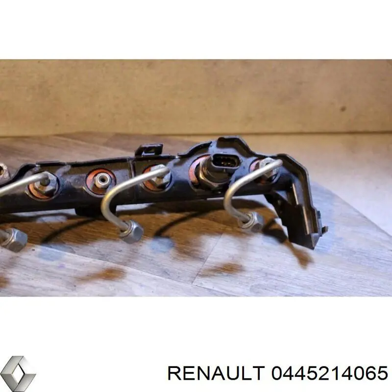 Rozdzielacz paliwa 8200330912 Nissan/Infiniti