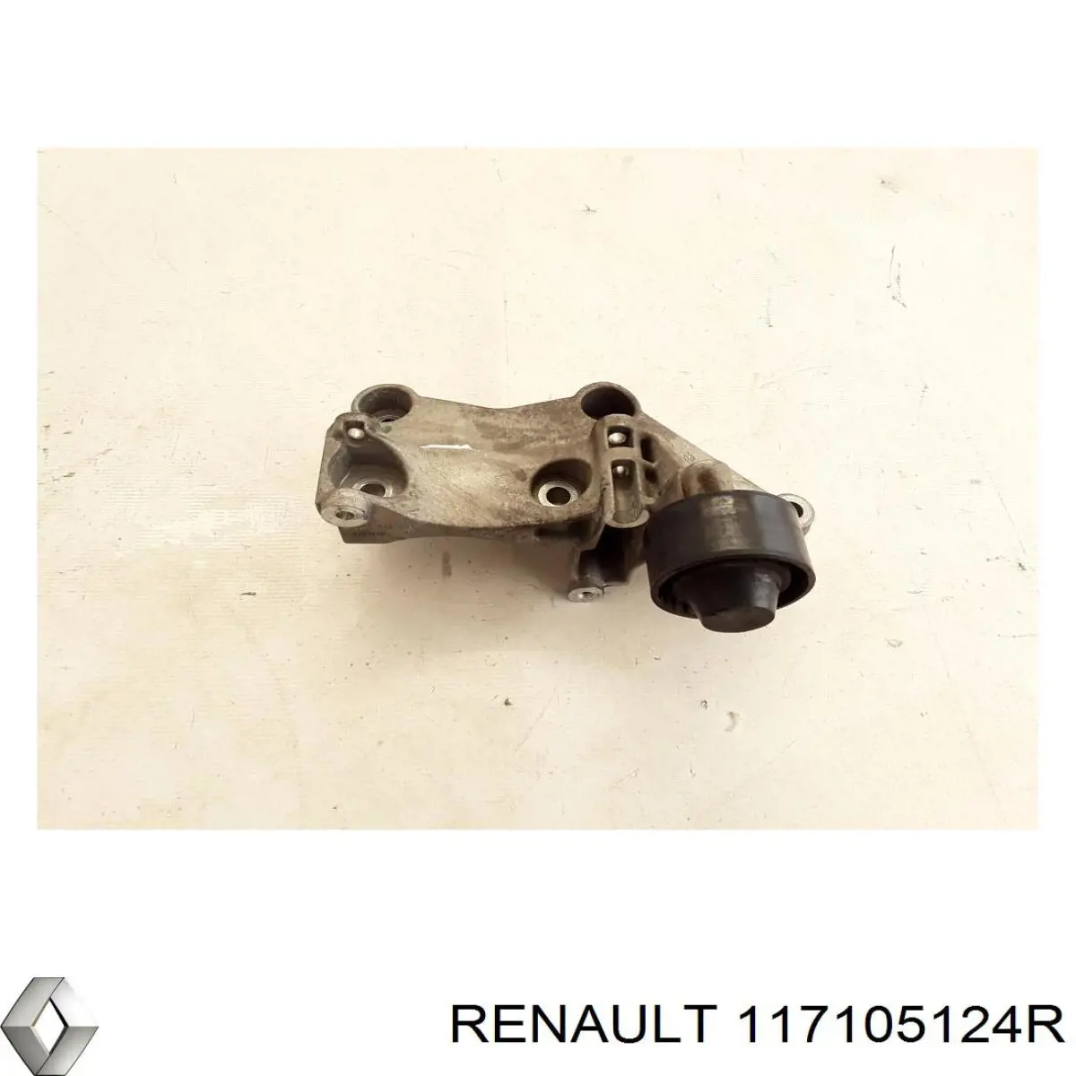 Do koszyka 117105124R Renault (RVI) Wspornik alternatora