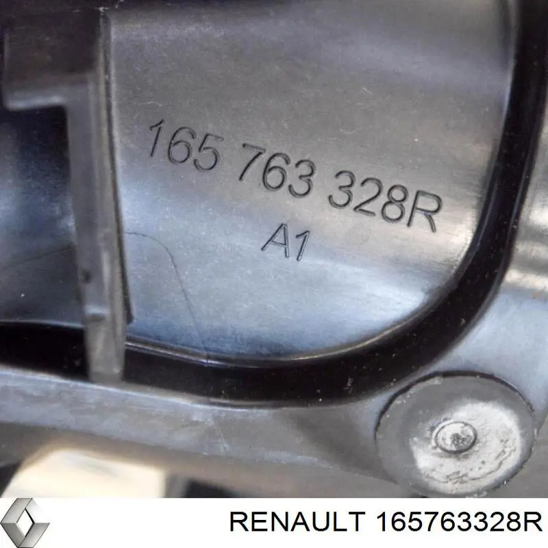 Do koszyka A6070980001 Mercedes Przewód (króciec) intercoolera