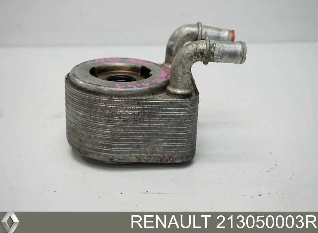 Chłodnica oleju Renault (RVI) 213050003R cena, od 53,10 USD
