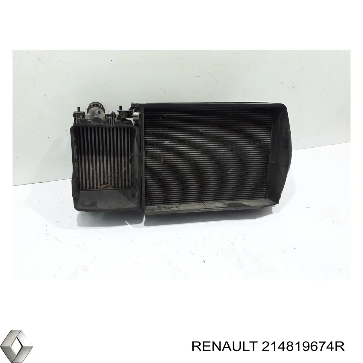 214819674R Renault (RVI) Dyfuzor chłodnicy, w komplecie z silnikiem i wirnikiem