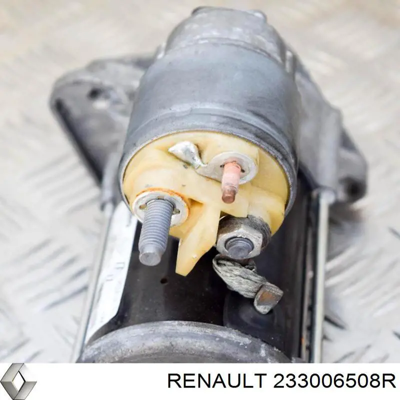 Rozrusznik 233006508R Renault (RVI)