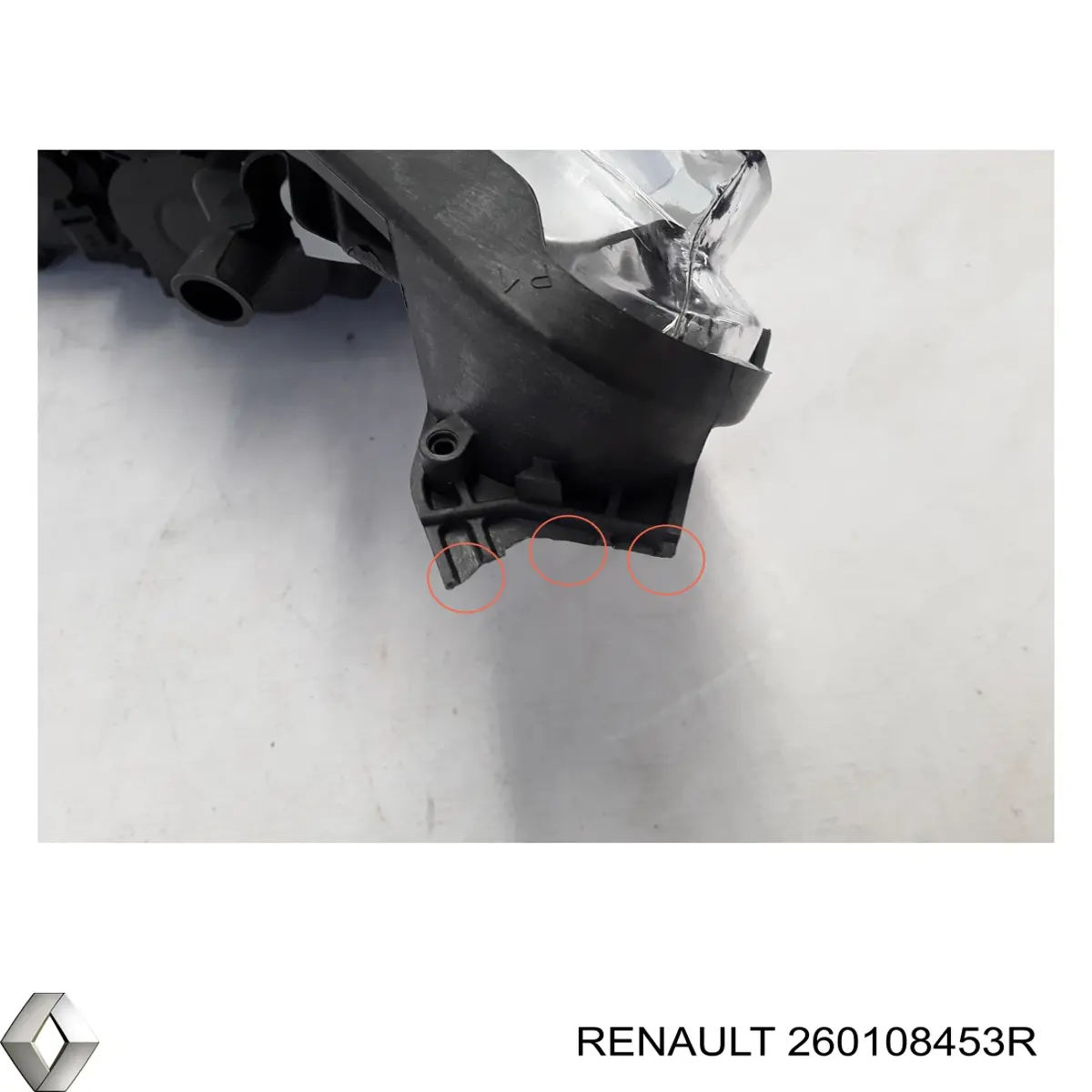 260108453R Renault (RVI) Reflektor prawy