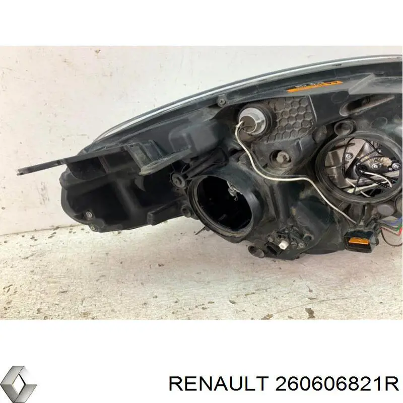 260606821R Renault (RVI) Reflektor lewy