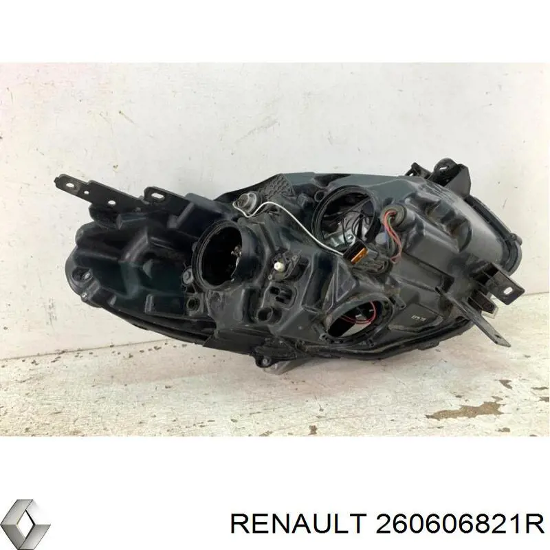 Reflektor lewy Renault (RVI) 260606821R cena, od 771,12 USD