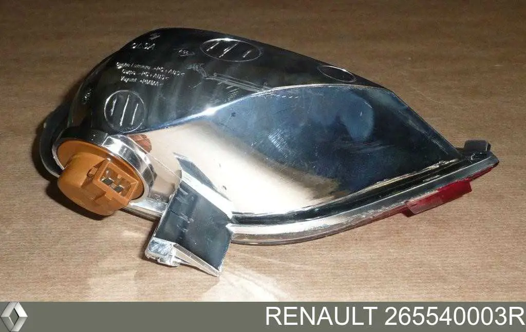 Do koszyka 265540003R Renault (RVI) Przednia lampa przeciwmgielna tylna prawa