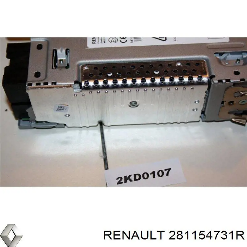 Radioodtwarzacz (radio AM/FM) Renault (RVI) 281154731R