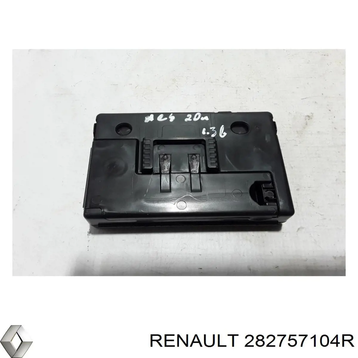 Blok sterowania nawigacją Renault (RVI) 282757104R cena, od 158,34 USD