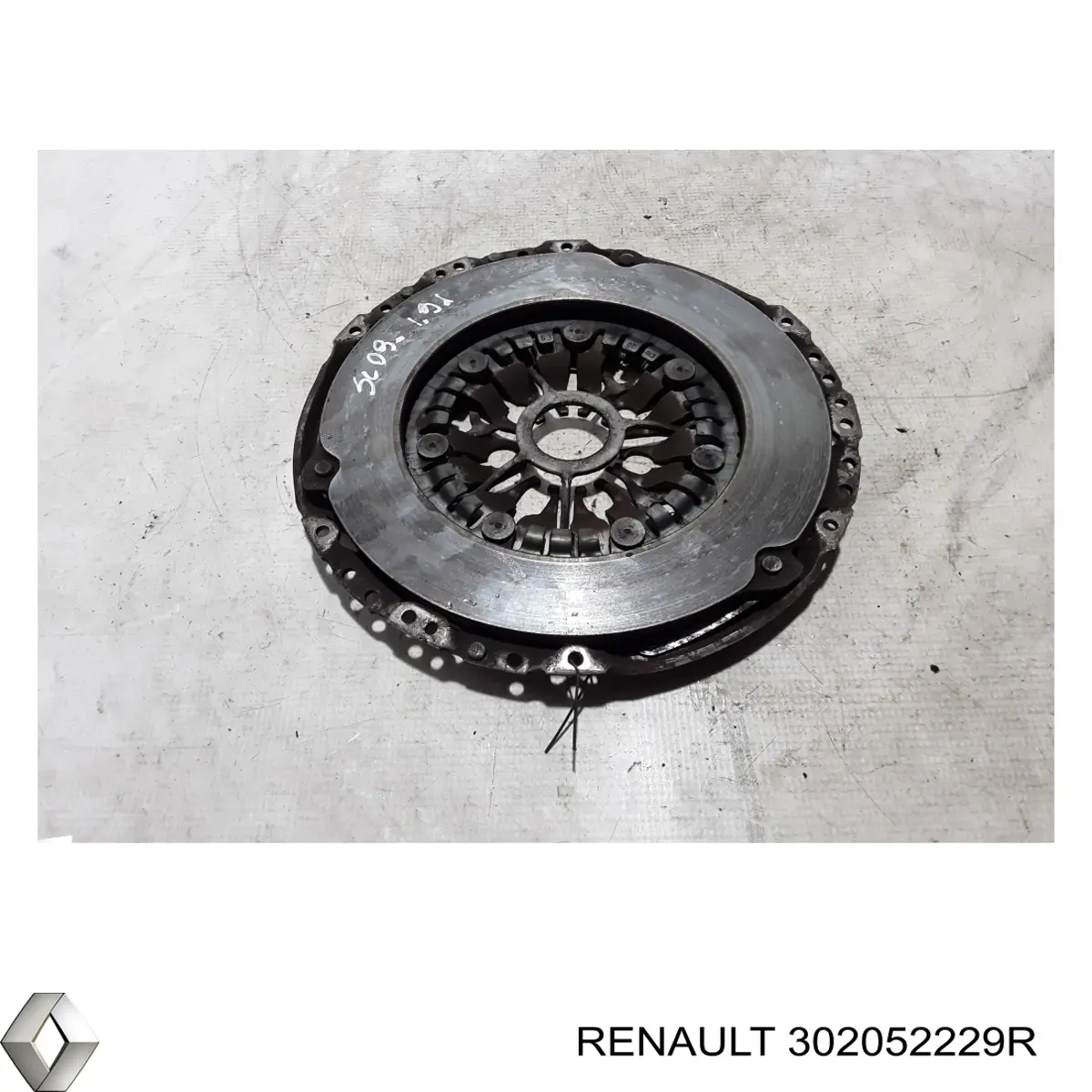 Do koszyka 302052229R Renault (RVI) Zestaw sprzęgła (3 części)
