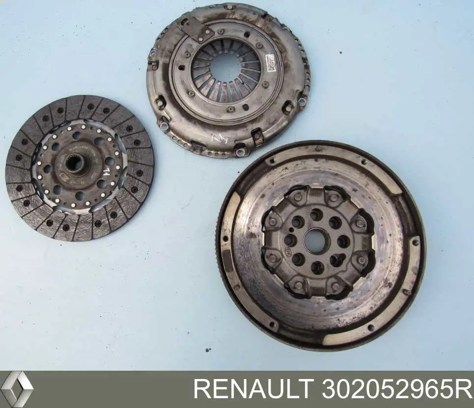 302052965R Renault (RVI) Zestaw sprzęgła (3 części)