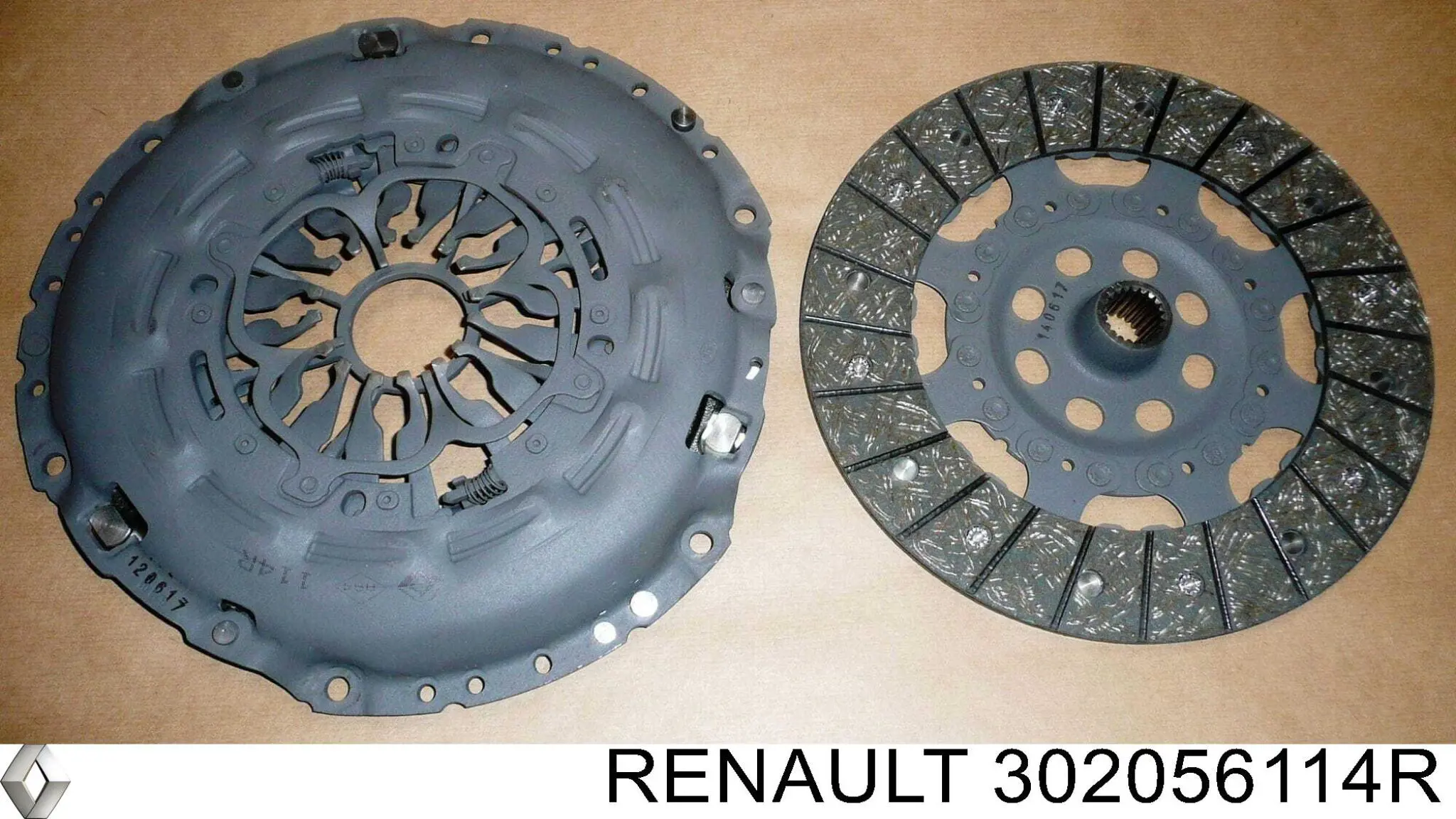302056114R Renault (RVI) Zestaw sprzęgła (3 części)