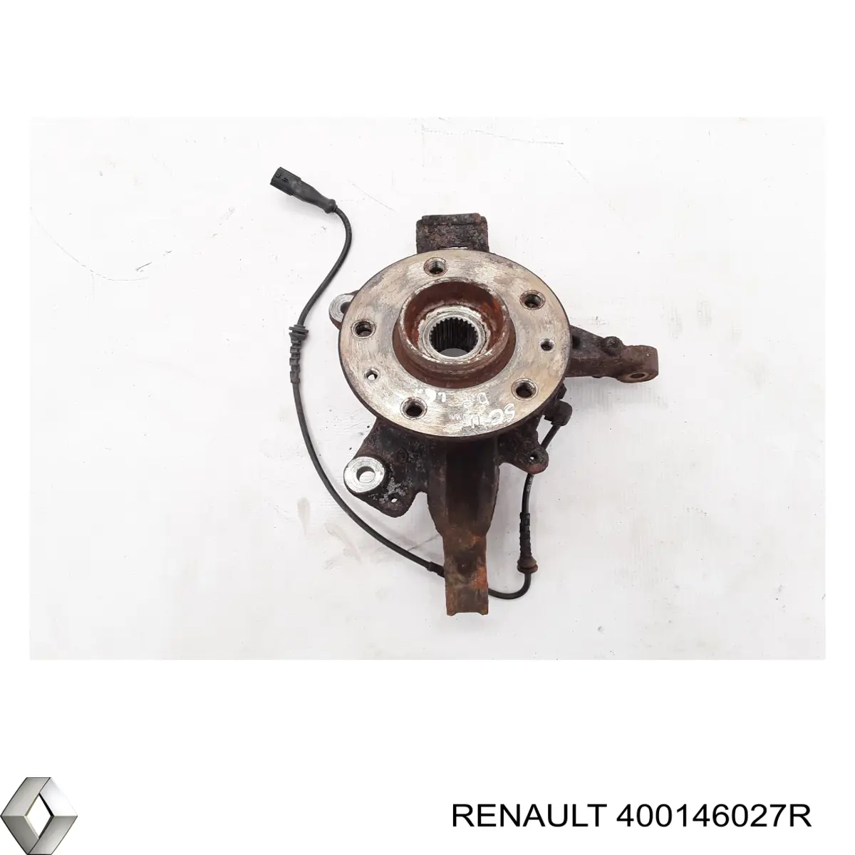 400146027R Renault (RVI) Czop (zwrotnica) przedni prawy