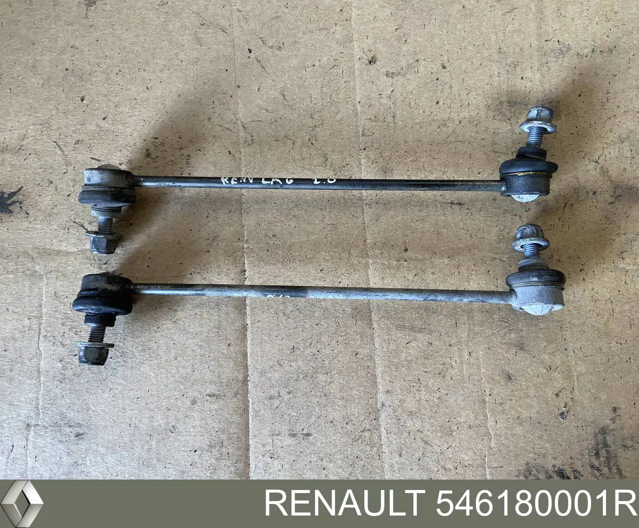 Do koszyka 546180001R Renault (RVI) Łącznik stabilizatora przedniego