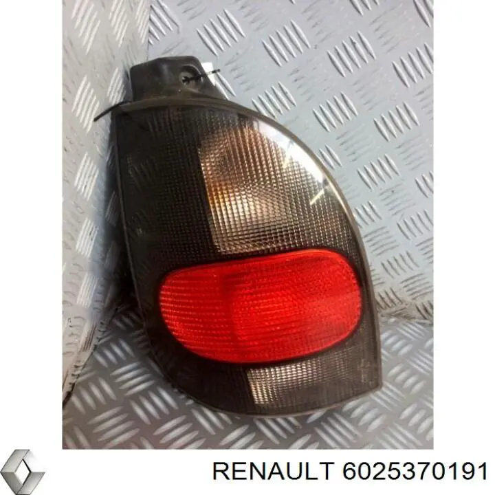 Do koszyka Lampa zespolona tylna lewa Renault Espace III JE